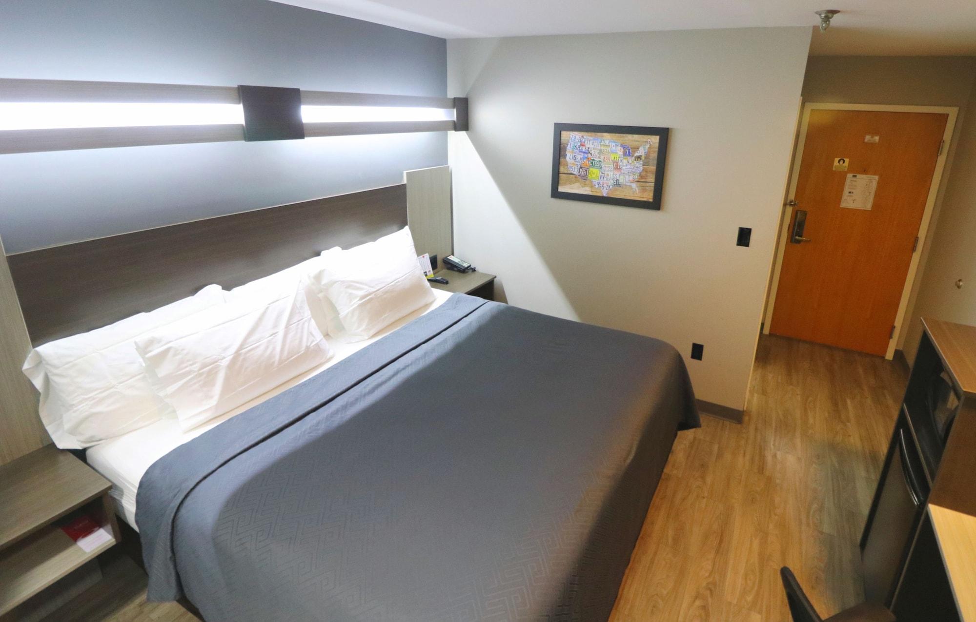 Surestay Plus Hotel By Best Western Севьервилл Экстерьер фото