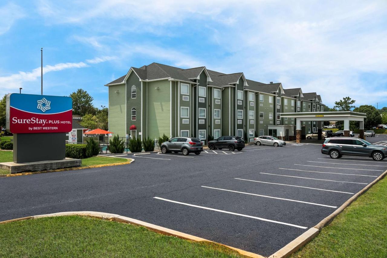Surestay Plus Hotel By Best Western Севьервилл Экстерьер фото
