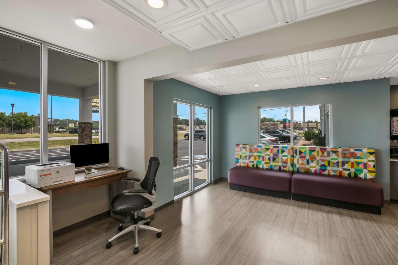 Surestay Plus Hotel By Best Western Севьервилл Экстерьер фото