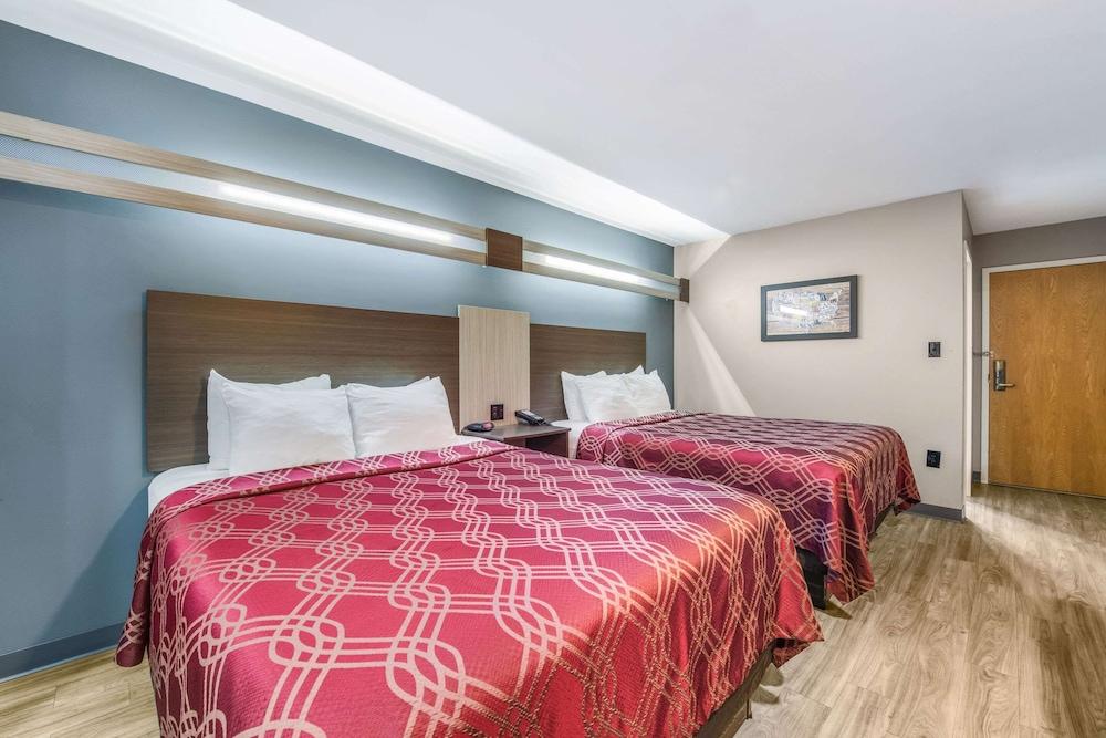 Surestay Plus Hotel By Best Western Севьервилл Экстерьер фото